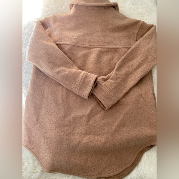 Aritzia Wilfred Free The Ganna™ Shirt Jacket - Picture 4 of 12